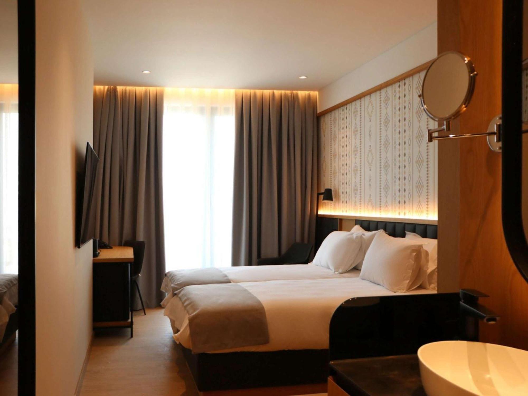 Mercure Prishtina City Pristina Eksteriør billede