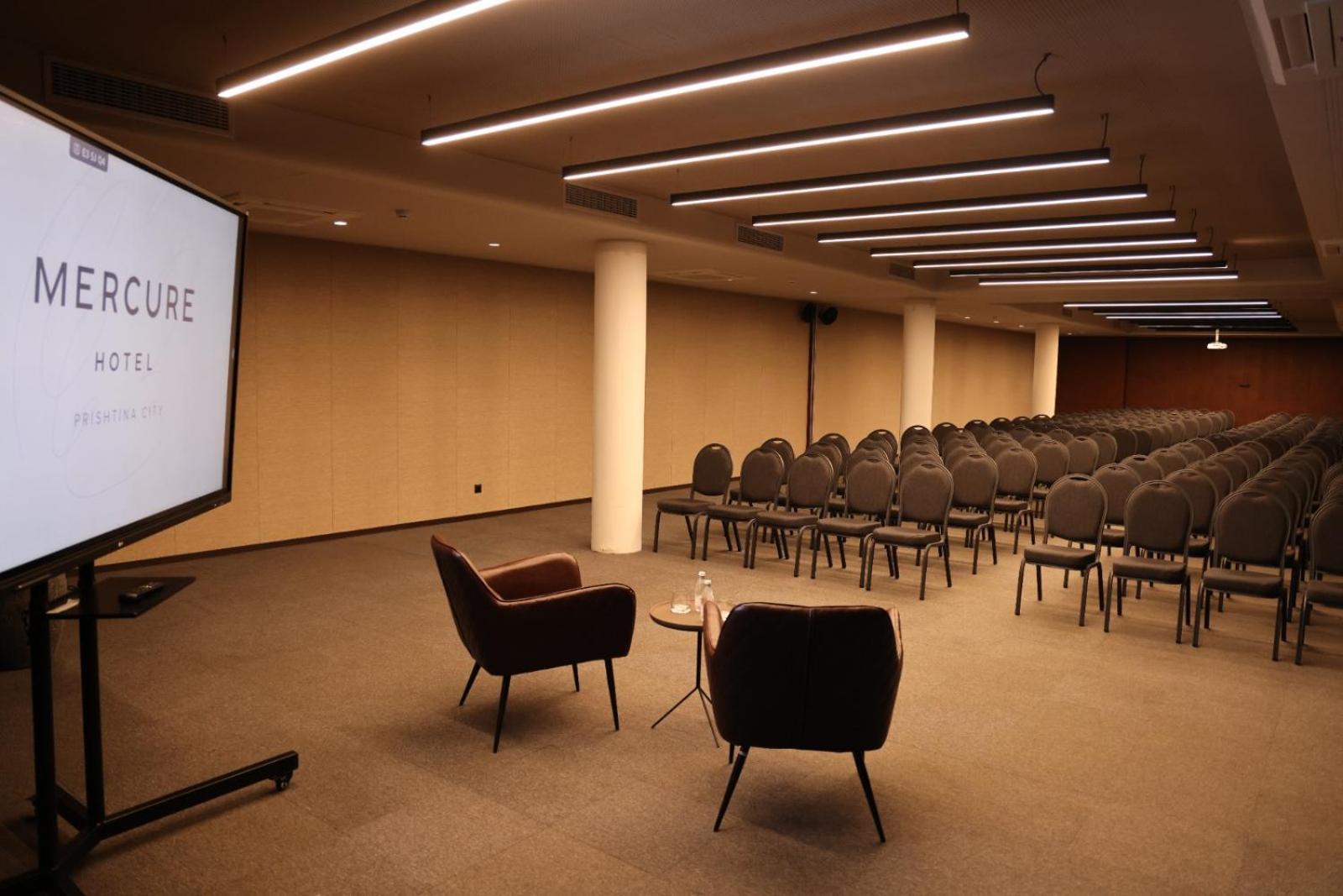 Mercure Prishtina City Pristina Eksteriør billede